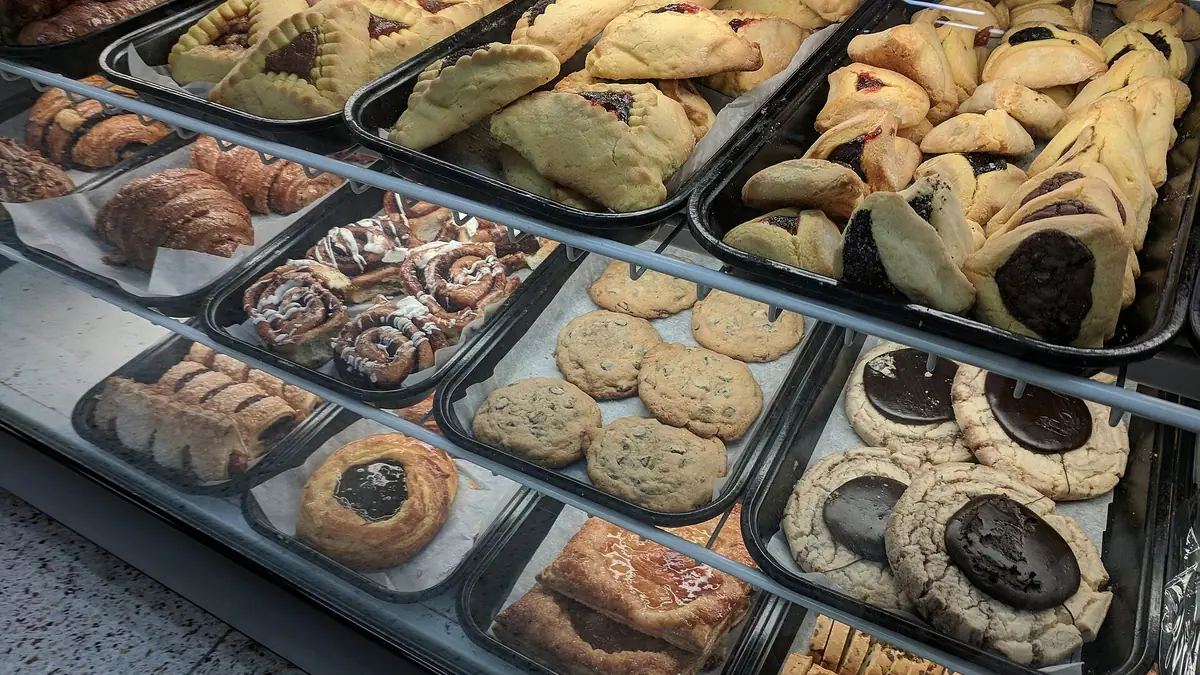 Golden Platter Bakery – bakery in Southminster, Burnham-on-Crouch